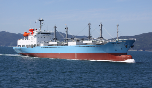 冷凍運搬船 - 株式会社 栗之浦ドック